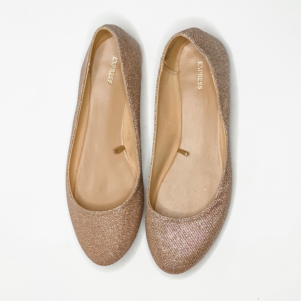 EXPRESS Rose Gold Simmer Flats Size 10